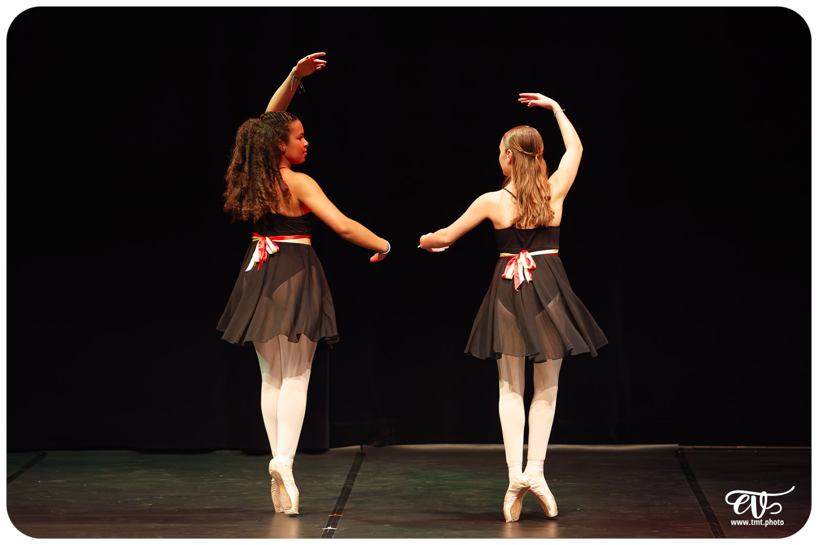 MATIERE BRUTE (CHRISTELLE DAUJEAN)